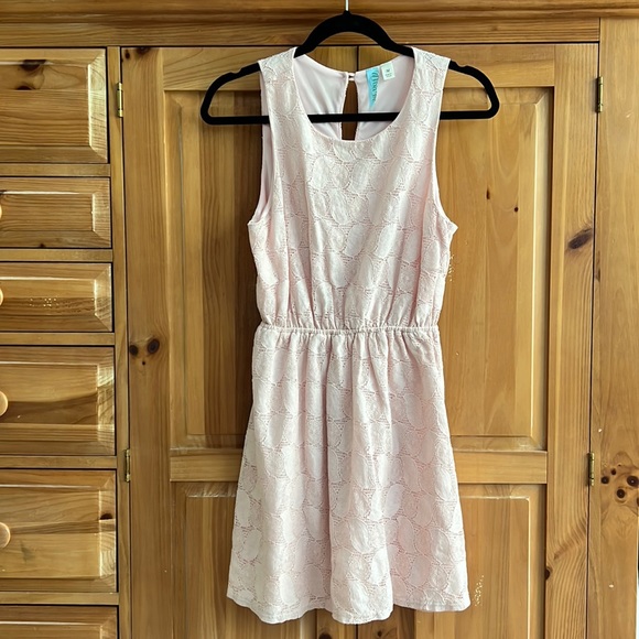 Francesca's Collections Dresses & Skirts - Light Pink Dress